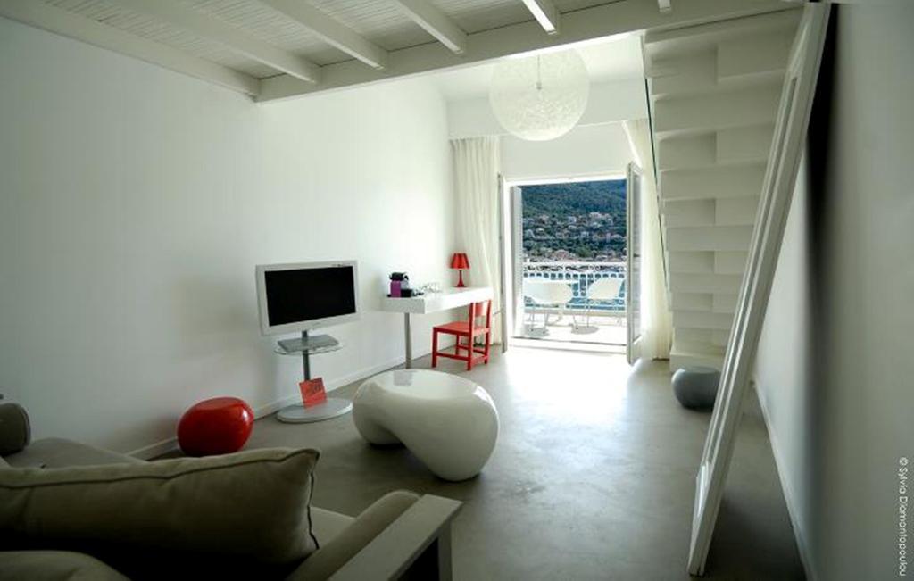 Perantzada Hotel 1811 วาธี ภายนอก รูปภาพ